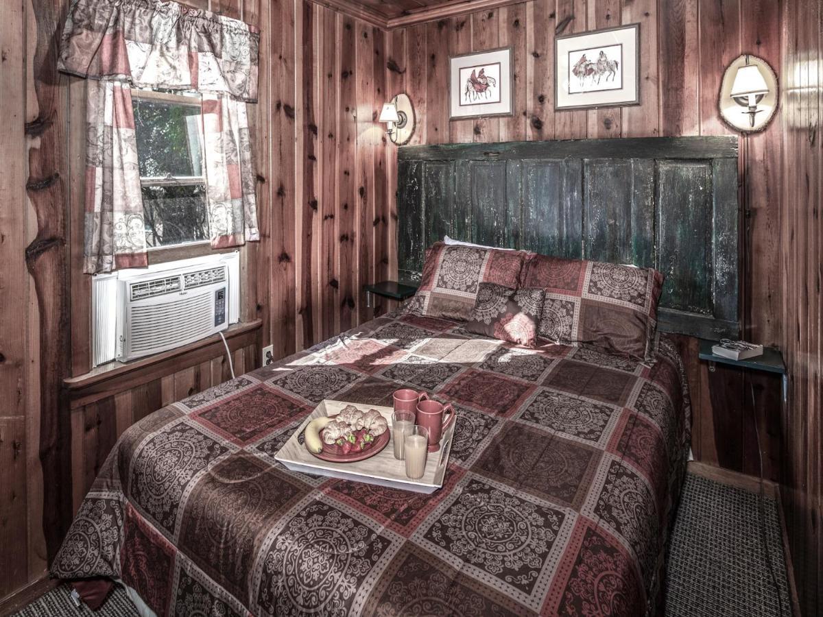 Perfect Cabin, 2 Bedrooms, Fireplace, Midtown, Sleeps 5 Ruidoso Exterior foto